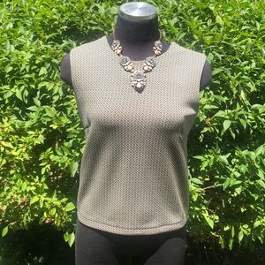 GAP tan & black sleeveless top EUC!!